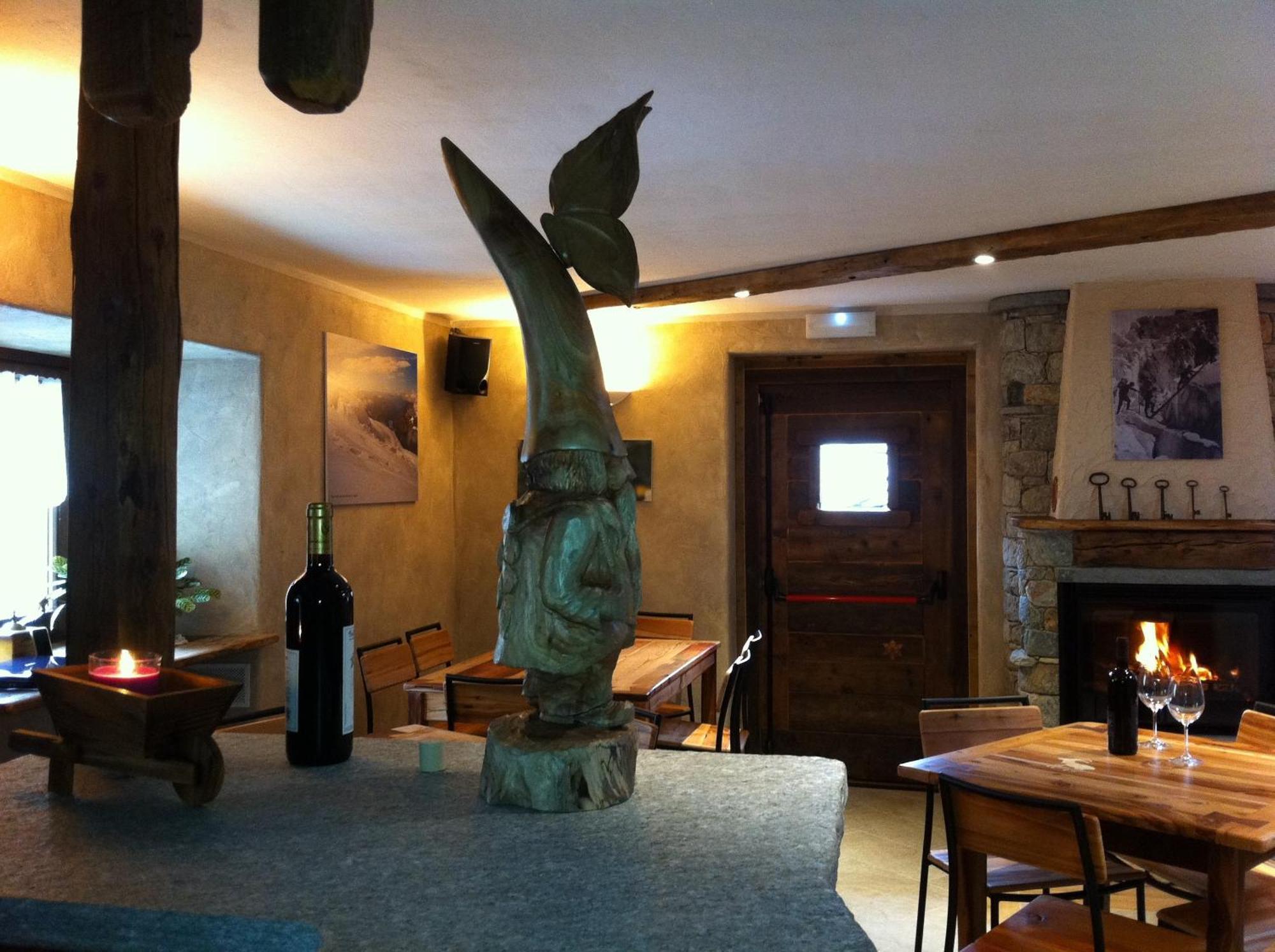 Alpe Rebelle Bed and Breakfast Bionaz Eksteriør billede