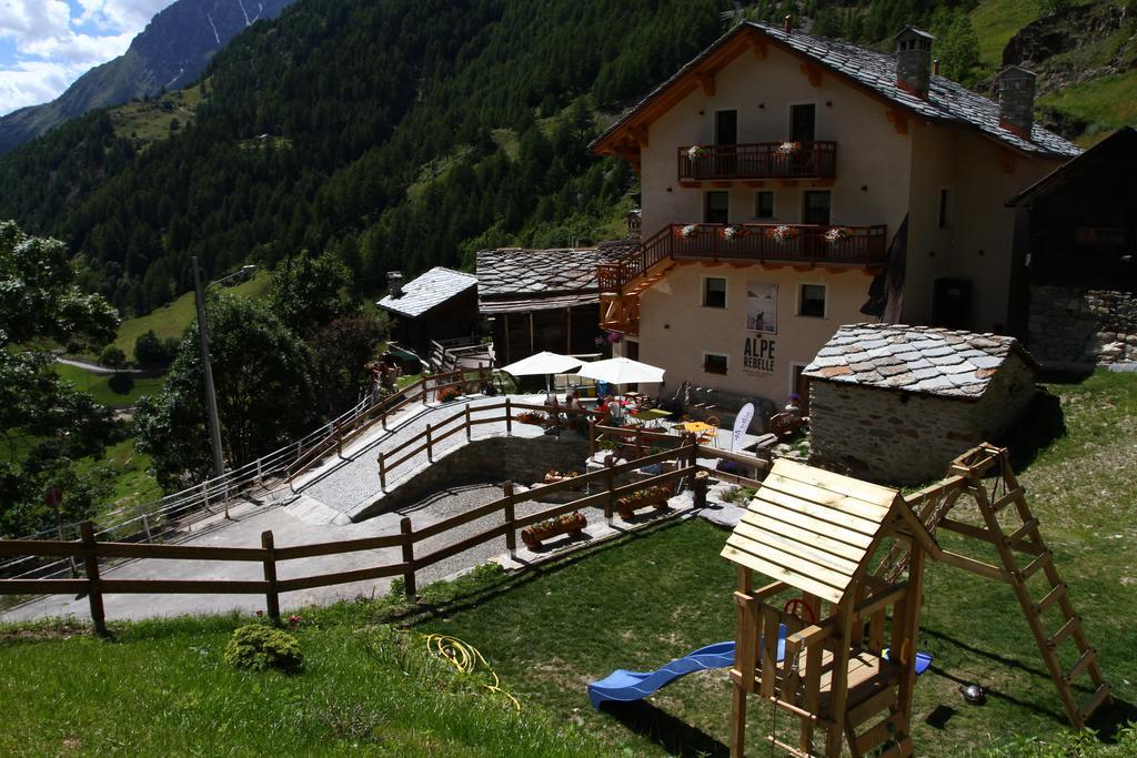 Alpe Rebelle Bed and Breakfast Bionaz Eksteriør billede