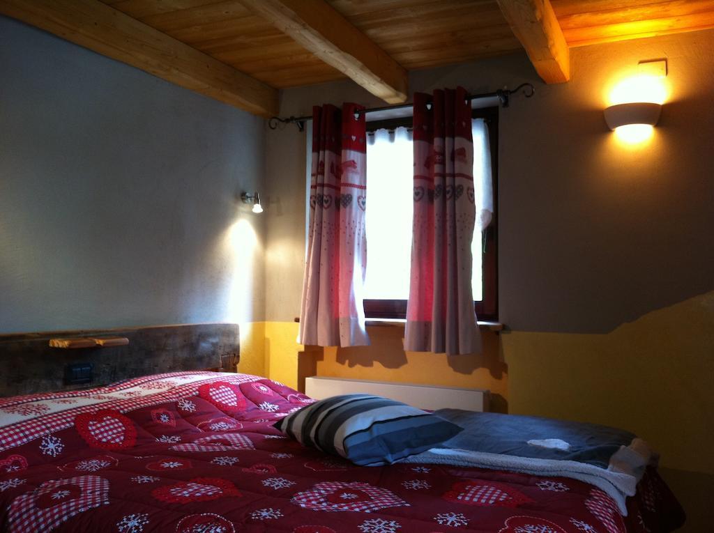 Alpe Rebelle Bed and Breakfast Bionaz Værelse billede